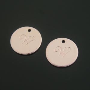 Alphabet Coin, AW-P9, 2pcs, 12mm, 1mm hole, Coin Pendant with Alphabet Engraved &quot;W&quot;, Rose Gold Plated Brass, Initial Pendant ni
