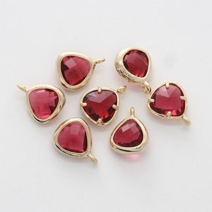Framed glass charms, N6-G3, 2 pcs, 11.5x8mm, Drop, Ruby, Cutting glass, Gold plated brass, FS02-03