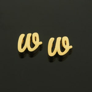 2 pcs, Large Cursive Initial Charm p, AW-G3, Nickel free, Appx 8x6mm, 1.4mm hole, Cursive Letter, 16K gold plated brass, Alphabet beads ni