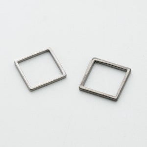 Square charm, Black gunmetal plated brass, Unique jewelry findings, Jewelry making supplies, 20 pcs, [G32-P1]