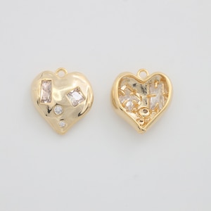 Cubic hammered heart pendant, 16x15mm, 4mm thick, 16K plated brass, cubic zirconia, Nickel free, Jewelry making supplies, 1 piece [P11-G6]