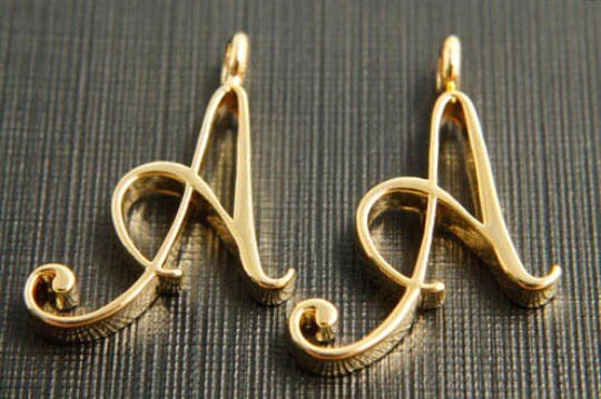 Alphabet A with link, Nickel free, AA-G8, 2 pcs, 19x17mm, 3mm thick, Capital letter, 16K gold plated brass, Alphabet charm / pendant