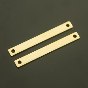 Conector de barra, A7-G1, 10 piezas, 32x3,5 mm, 2 orificios, latón chapado en oro de 16 quilates, sin níquel, piezas de estampación personalizadas, colgante de barra