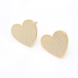 Patterned Heart Post w/ link, Nickel free, S70-R6, 2 pcs, Heart 15x13mm, 16K gold plated brass, High quality plating, Dangle & Drop Post
