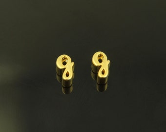 Alphabet g, AG-G10, 2 pcs, 8x4x4mm, Hole size 1.4x1.5mm, Cursive letter, Matte gold plated brass