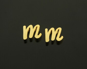 2 pcs, Large Cursive Initial Charm m, AM-G3, Nickel free, Appx 8x6mm, 1.4mm hole, Cursive Letter, 16K gold plated brass, Alphabet beads ni