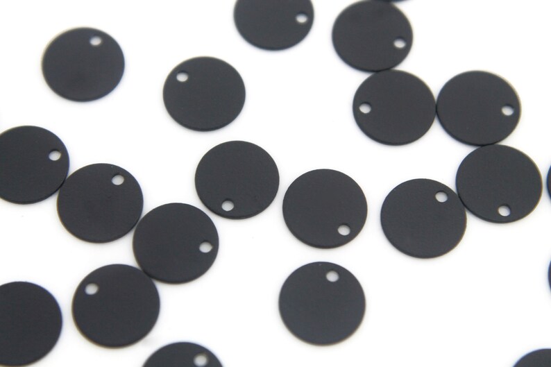 8mm Black Coin Disc M14-G1 10pcs 8mm 0.5mm Thick 1hole - Etsy