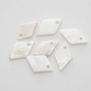 Mother-of-pearl Charm Pendant, M12-P5, 10 pcs, 14x9mm, 1~2mm thick, 1.5mm hole