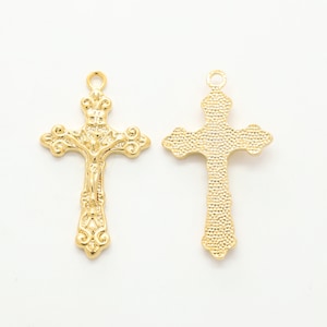 Cross pendant, Nickel free, 37x21mm, 3.5mm thick, 16K gold plated brass, Cross charm, Cross pendant, Necklace pendant, 1 piece, [Y3-R2]