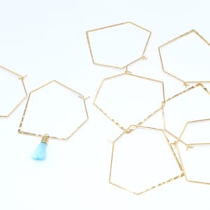 Pentagon earring hoop, Nickel free, S44-G3, 2 pcs, 45x42mm, Wire 0.8mm thick, 16K gold plated brass, Boho style, Wire hoop