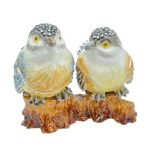 Zwei Vögel auf einem Baum Zweig Figur Schmuckkiste mit Swarovski Crystals House verziert