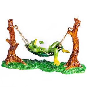 Frog Relaxing on Hammock Figurine Trinket Box Handmade Home Office Space Decoration Birthday Gifts Idea Original Gift Limited Edition