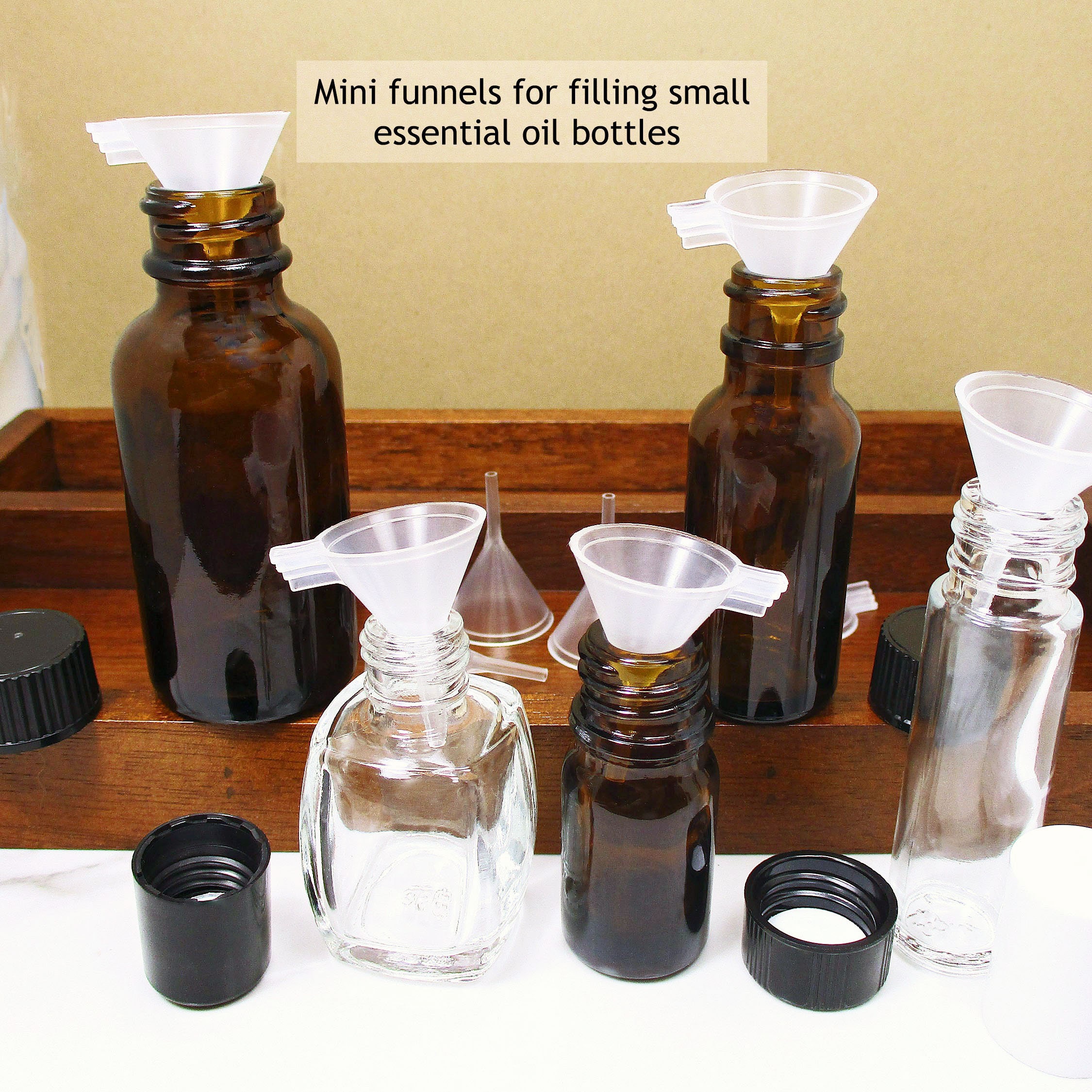 25 Mini Funnels Small Funnels to Fill Perfume Bottles, Plastic Funnels for Tiny  Miniature Bottles, Essential Oil Bottle, Powders or Glitter 