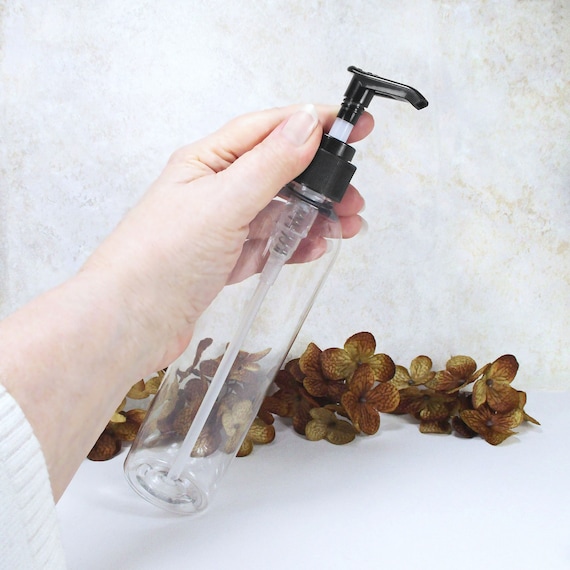 Natural Farms 12-Pack 4oz Black Plastic Bottles - BPA Free For Essential Oils, Cleaners & Travel