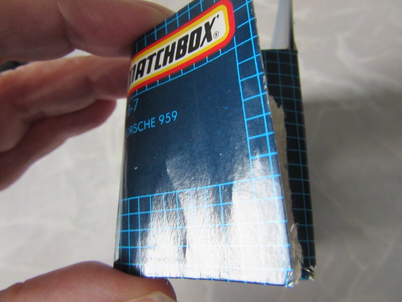 Vintage MATCHBOX PORSCHE 959 MB-7 Die-cast Model Car with box Scale 1:58
