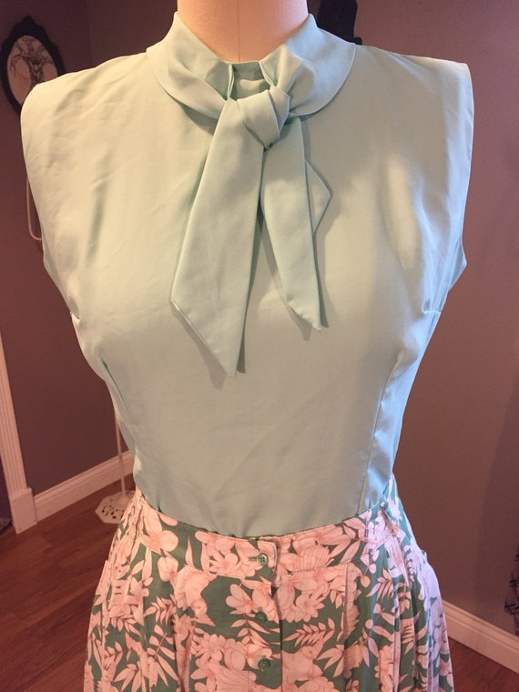 Vintage secretary blouse - madmen style