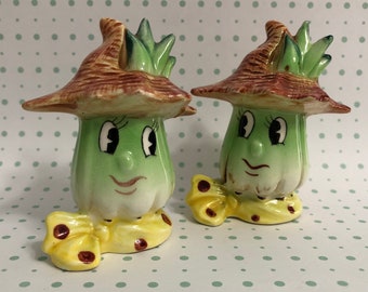 Py Anthropomorphic Celery Vegetable Salt And Pepper Shakers Ceramic Made in Japan
