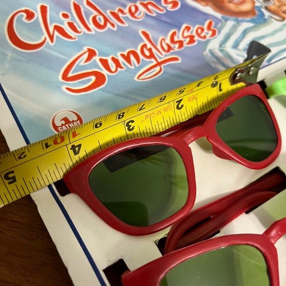 Dime Store Sunglasses Display Children’s Sunglass… - image 8