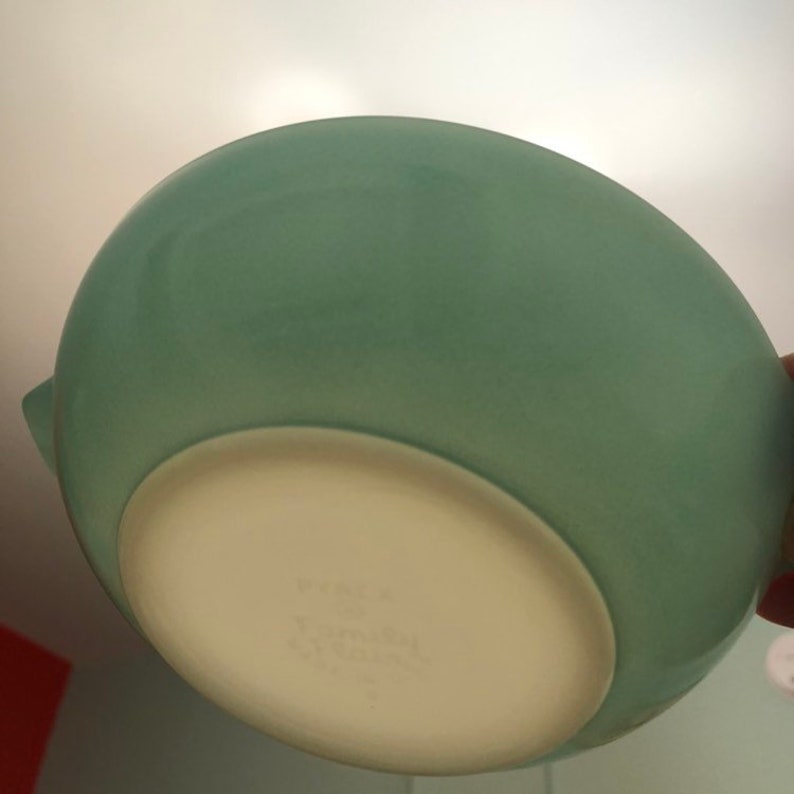 Pyrex Family Flair Sea Isle Blue Aqua Turquoise Bowl Cereal Bowl