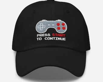 Retro Game Controller – Premium Dad Hat – drück Start um fortzufahren – gestickte Kappe