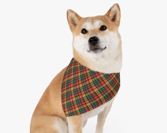 Timeless Plaidster Pet Bandana Collier, Rouge Vert et Jaune Tartan Plaid Pet Bandana Collier Easy Snap on Bandana Chien Chat Cadeau Plaid Bandana