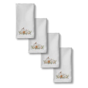 Thanksgiving Harvest White Pumpkin Cloth Napkin Set Reusable Napkins for Fall Celebrations Seasonal Pumpkin Napkins for Thanksgiving Dinner