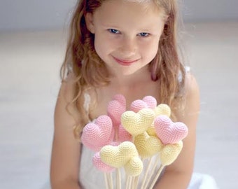 Crochet pastel hearts bouquet (set of 5 light pastel colors) - Crochet wedding decorations - Birthday party table decoration