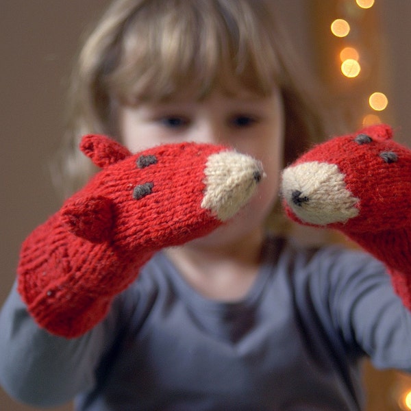 Fox mittens - Warm playful accessories for children - Children gift - Knitted fox gloves - Playful wool mittens in orange