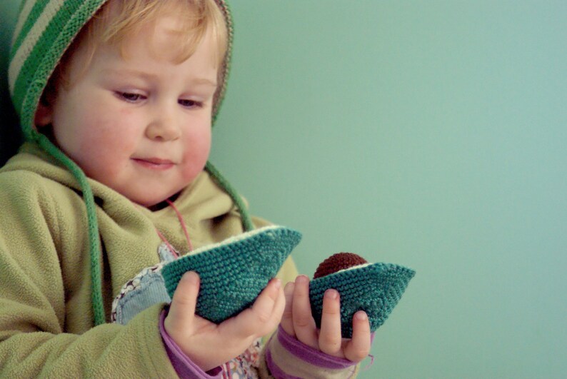 Crocheted Avocado Play kitchen Safe and friendly children/'s games Crocheted toy food