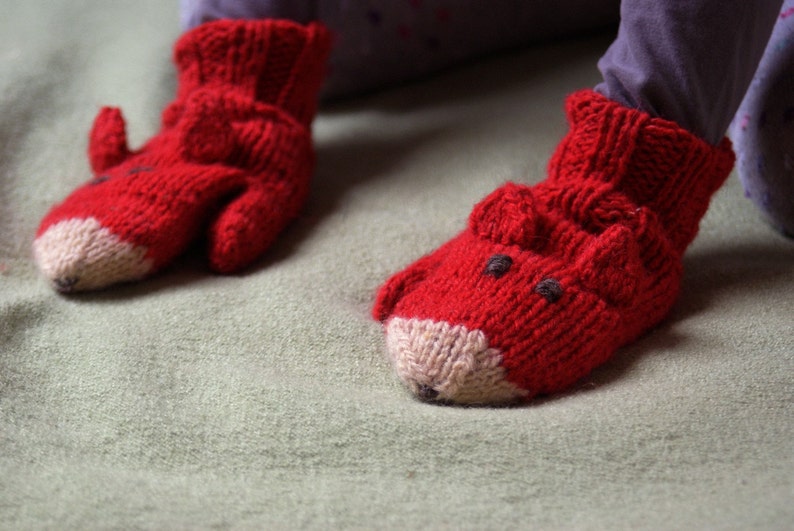 Manoplas de zorro Accesorios cálidos y divertidos para niños Regalo para niños Guantes de zorro de punto Juguetonas manoplas de lana en naranja imagen 4