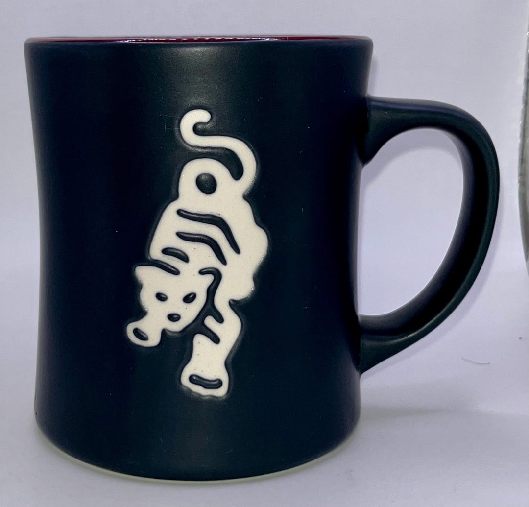 Starbucks Pattern Starbucks Sumatra Tiger Coffee Mug | Dark Green Matte Mug With Red ...