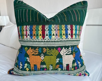 Orientaltribe textile hemp pillow cover. Loas silk cushion cover, reverse premium indigo hemp. Handwoven, ethnic textiles.