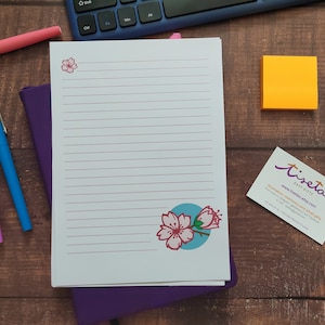 Sakura 2023 Set di carta da lettere stampata A5. Set di cancelleria per amici di penna con fiori rosa. Cancelleria primaverile giapponese