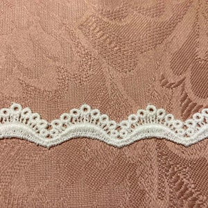 Weiße Jakobsmuschel Picot Venise Spitzenborte für Brautschmuck, Kostüme, Bekleidung & Kunsthandwerk Verkauft als Schüttware W82