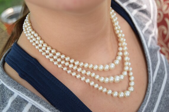 PEARL 3 Strand Necklace With Rhinestone 