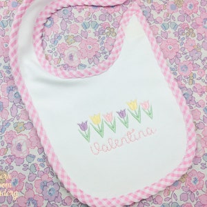 Easter Bib, Spring Bib, Tulip Bib, Gingham Bib, Embroidered Bib, Vintage Bib, Baby Girl Bib, Easter Baby Accessories, Classic Bib, Vint