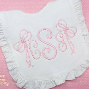 Monogram Bib Burp Cloth, Name Bib Burp Cloth, Baby Gift Set, Ruffle Bib Burp Cloth, Baby Shower Present