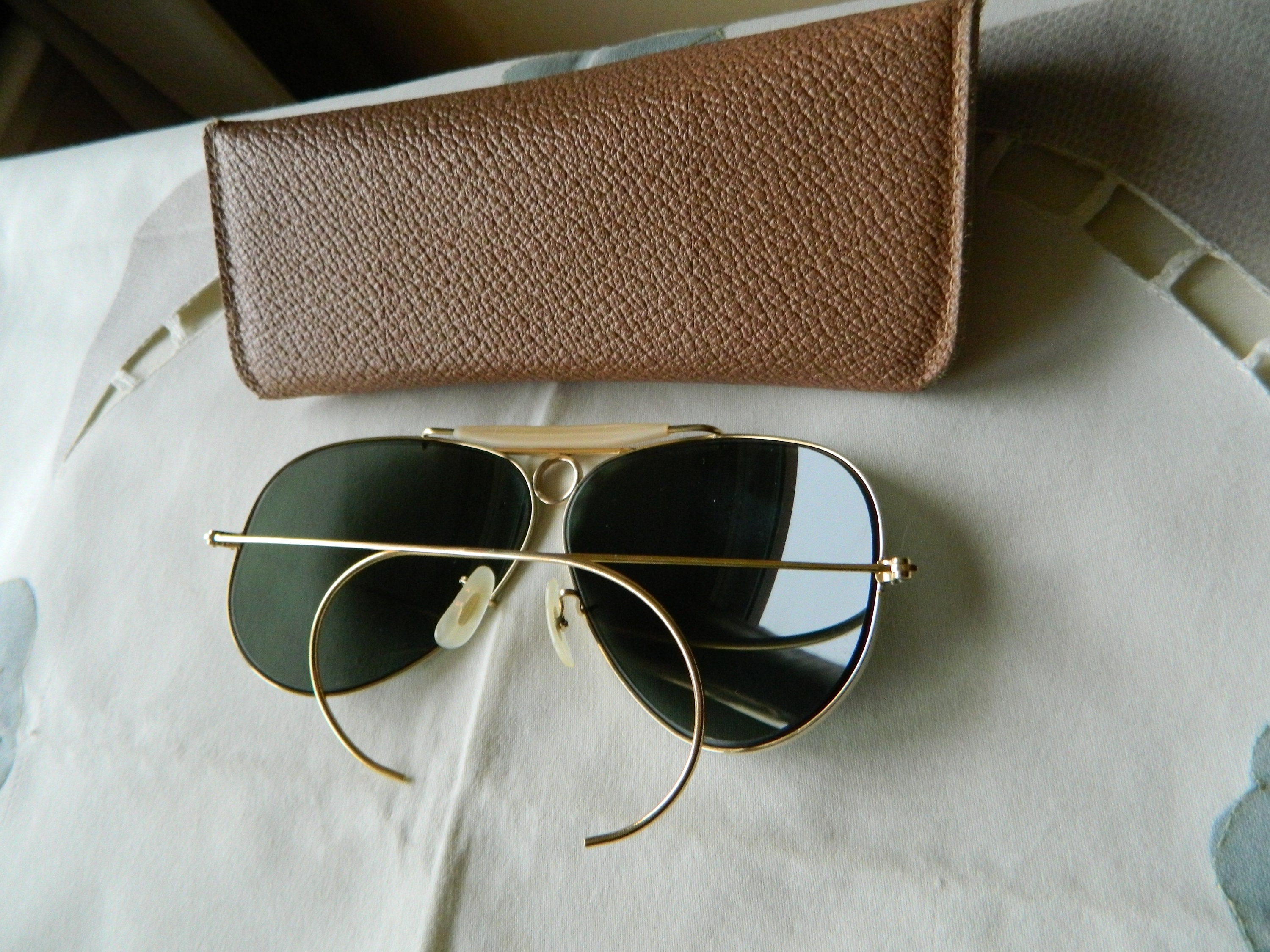 True Vintage Rare B&L Ray Ban U S A 1/30 10 K GO (gold True Vintage Rare B&L Ray Ban U S A 1/30 10 K GO (gold