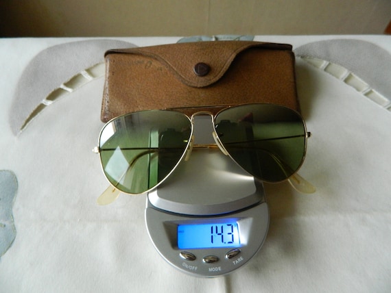 Vintage Ray-Ban Aviator Sunglasses: B&L 1/10-12k Gold… - Gem