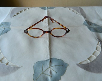 vintage glasses.Genuine Vintage Rare Antique Unusual Handmade Faux Tortoiseshell Panto Glasses Frames 1920s Made in England.NOS.