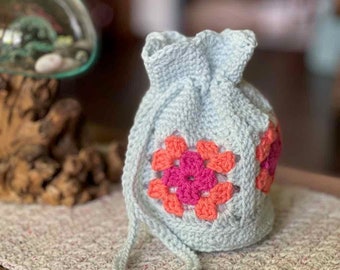 Briar Rose Bag crochet pattern; PDF Download Only; Granny Square Drawstring Bag Crochet Pattern