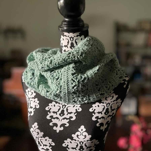 Aneira Infinity Scarf Crochet Pattern; PDF Download Only; Lightweight Winter Scarf; Crochet Infinity Scarf Pattern