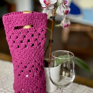 The Seneca Wine Bottle Tote Crochet Pattern; PDF Download Only; Crochet ...