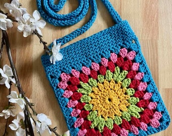 Granny Square Crossbody Bag Crochet Pattern; Vintage Inspired Purse; PDF Download Only; Easy Crochet Bag; Retro Handmade DIY Crochet Pattern