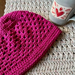 A photo of the Miriam crochet granny hat, perfect for use as a chemo hat for cancer patients. The DIY handmade crochet hat pattern is a fashionable choice for those going through chemotherapy.