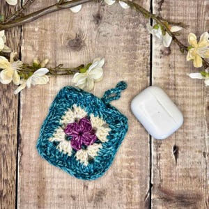 Granny Square Earbuds Case | Music to My Ears Cozy | Digital Downlaadable Pattern PDF imagen 3