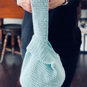On-the-Go Crochet Project Bag; PDF download only; Travel Crochet Bag; Crochet Pattern for Project Bag