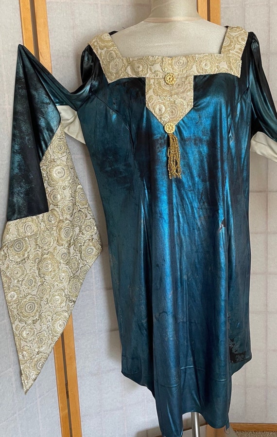 Vintage Renaissance Theatrical Costume Tunic with… - image 7