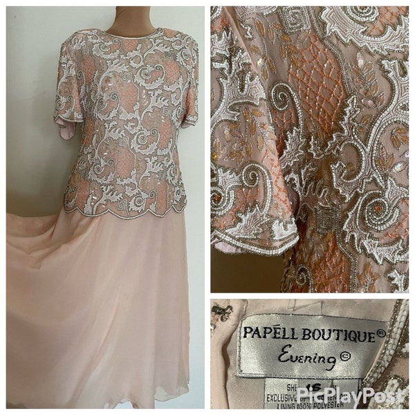 Beautiful Peach Trumpet Style Beaded Evening Gown Flattering, Fit to Hips & Full Skirt Great Vintage Condition Large Size