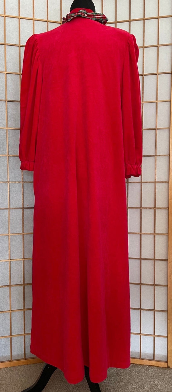 70s Red Vintage Velour Robe Button Front with Col… - image 3